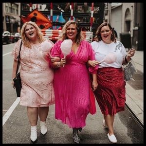 GIRLS NIGHT OUT STYLE MYSTERY BOX (5 items)